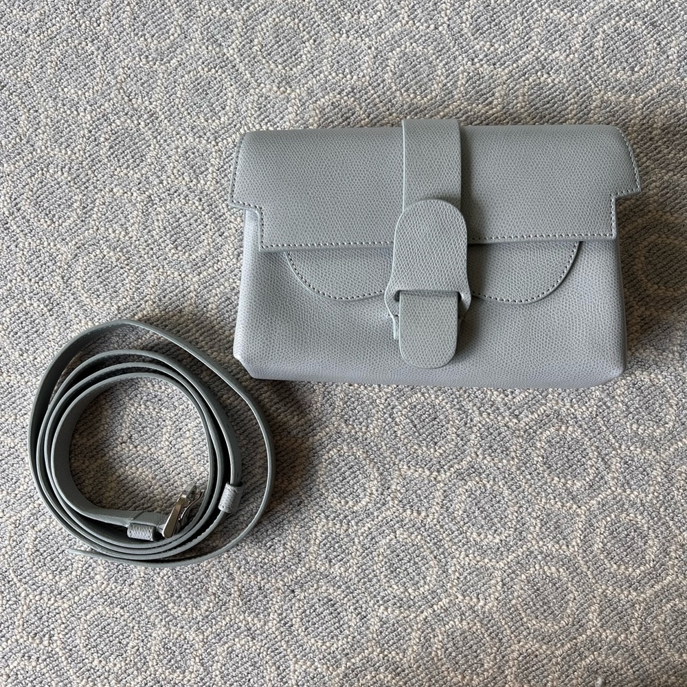 Senreve Aria Belt Bag in Pebbled Ice Silver - excellent condition ✨